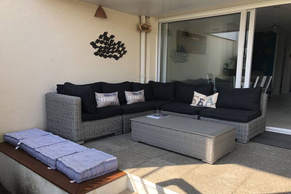 Photo of Patio Balcony in Piraillan