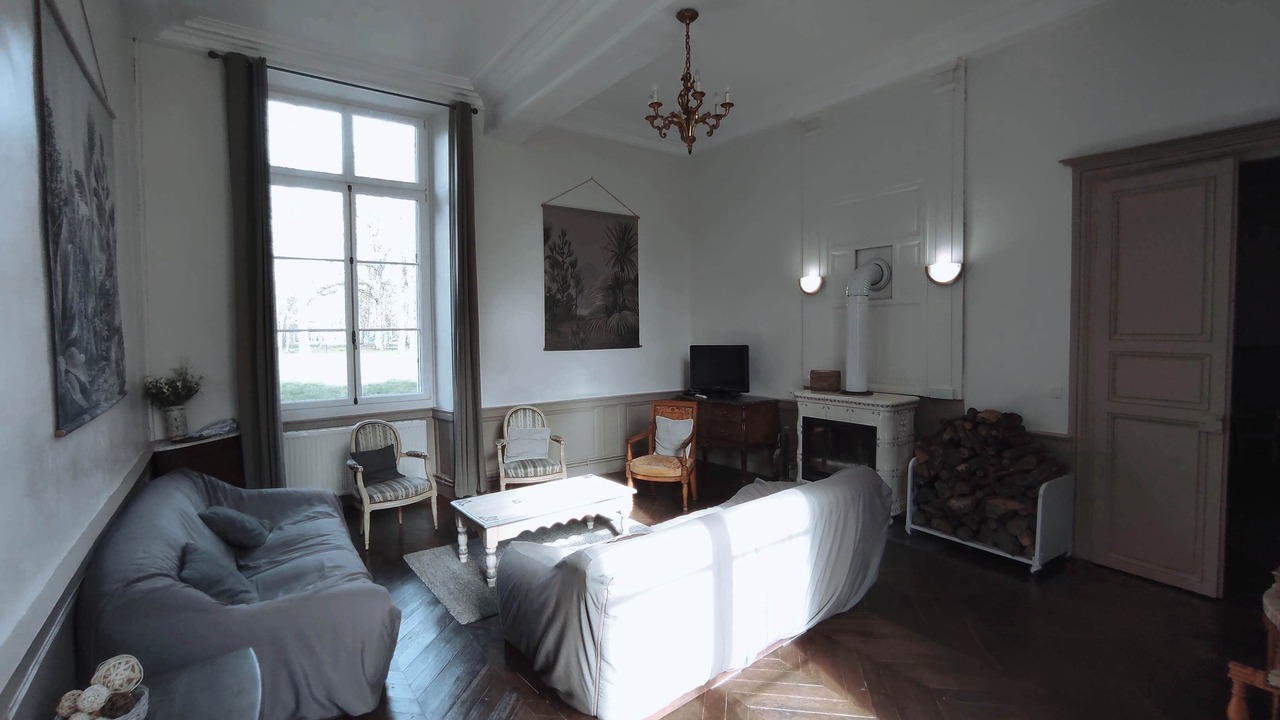 Photo of Others in Fay-aux-Loges