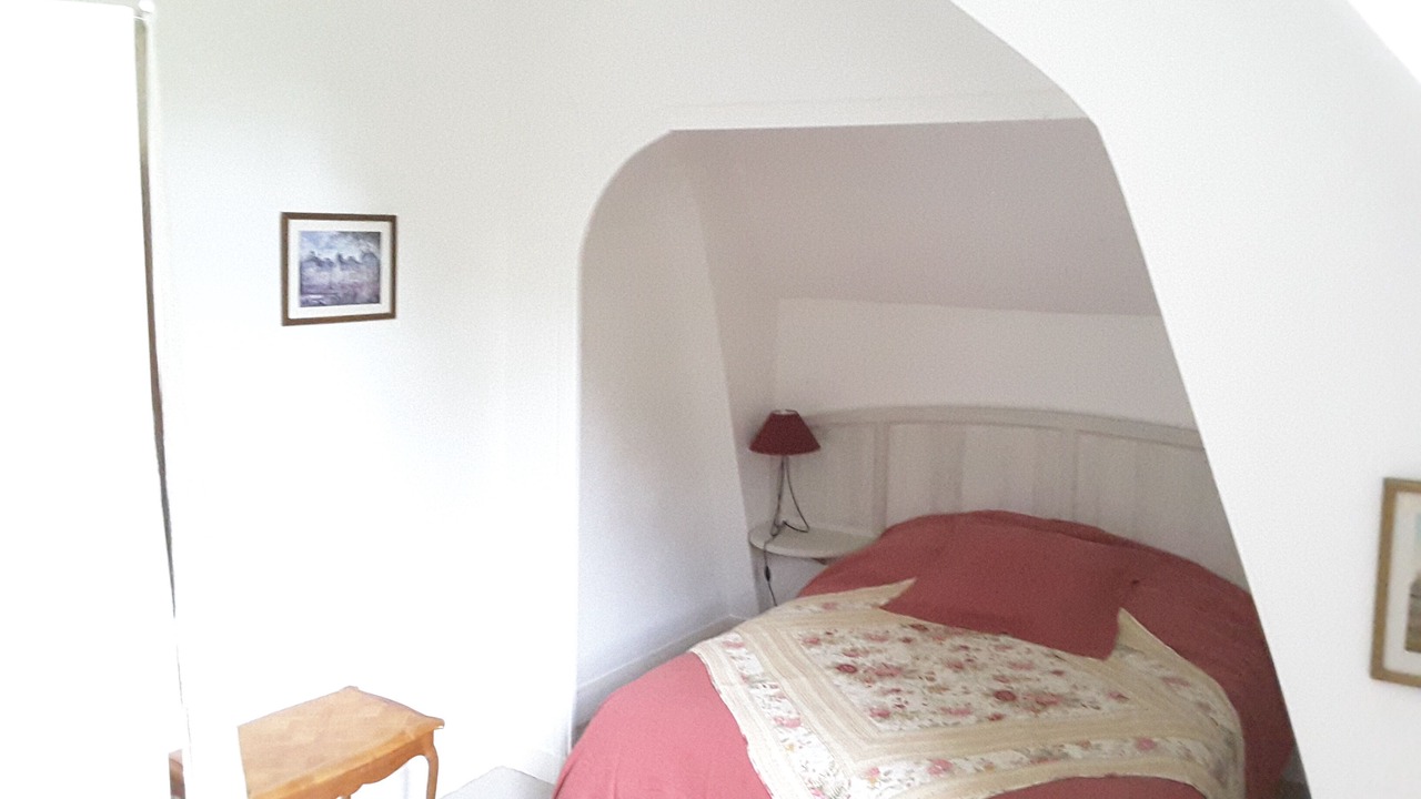 Photo of Others in Fay-aux-Loges