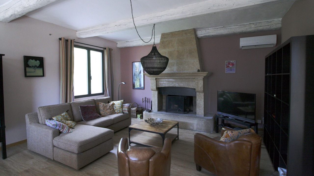 Photo of Livingroom in St.-Remy-de-Provence