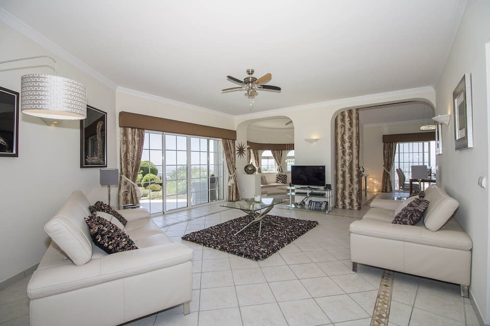 Photo of Livingroom in Aldeia