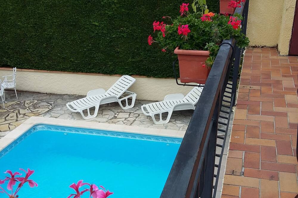 Photo of Outdoor in Fontiers-Cabardes