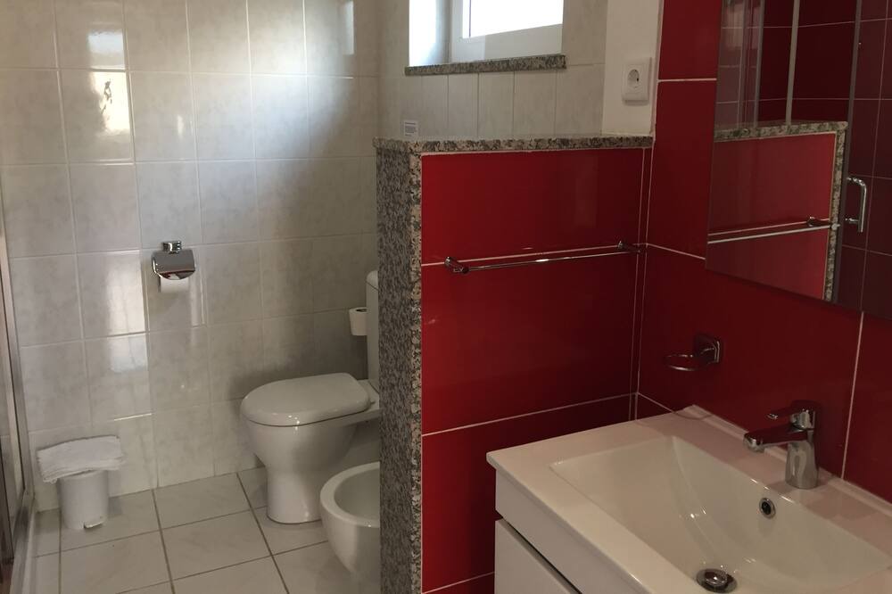 Photo of Bathroom in Cova