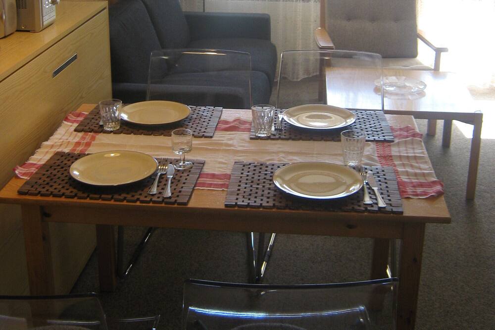 Photo of Livingroom in Taesch
