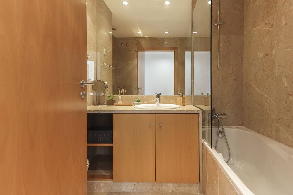 Photo of Bathroom in Parque das Nacoes