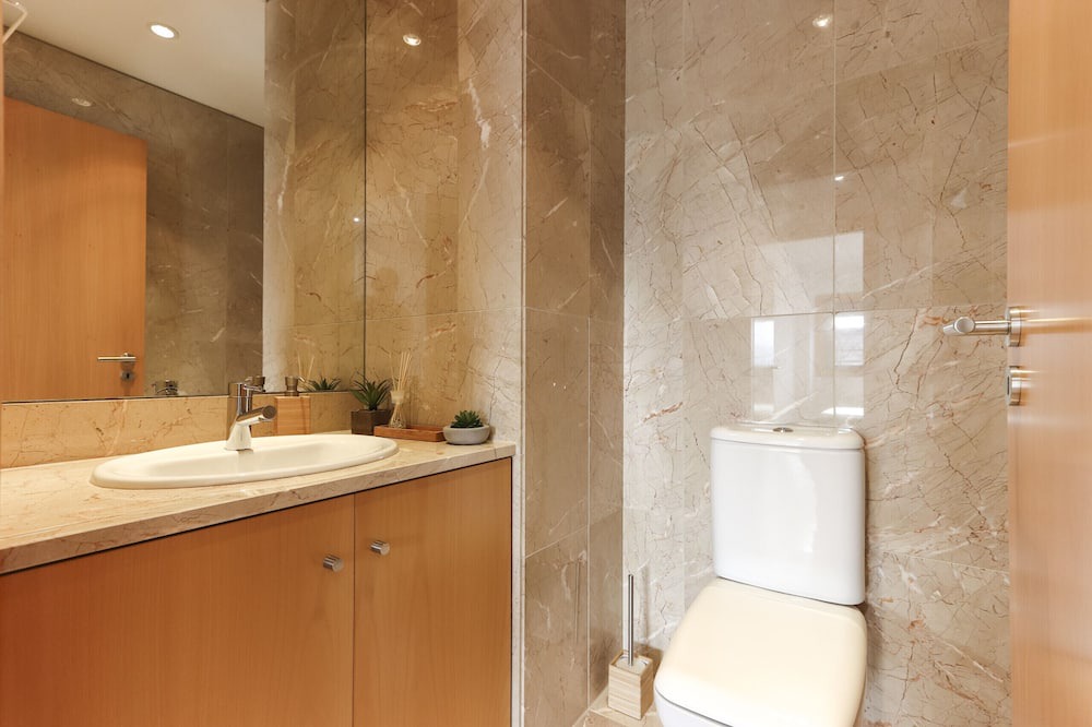 Photo of Bathroom in Parque das Nacoes