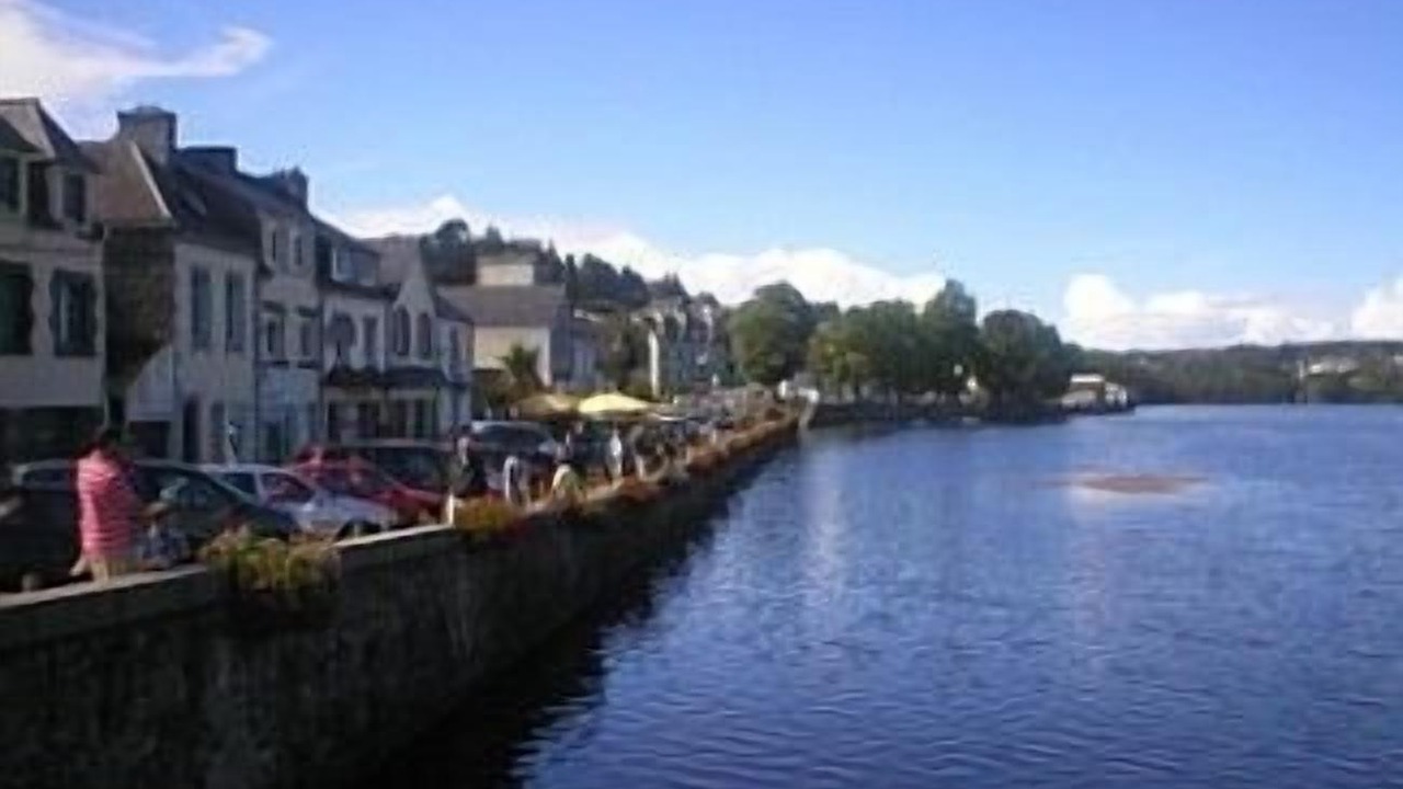 Photo of Others in Huelgoat
