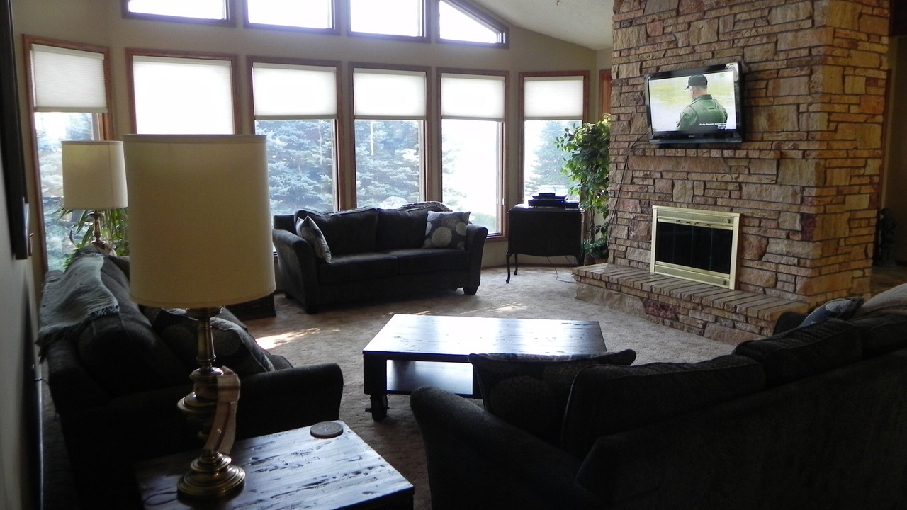 Photo of Livingroom in Mead