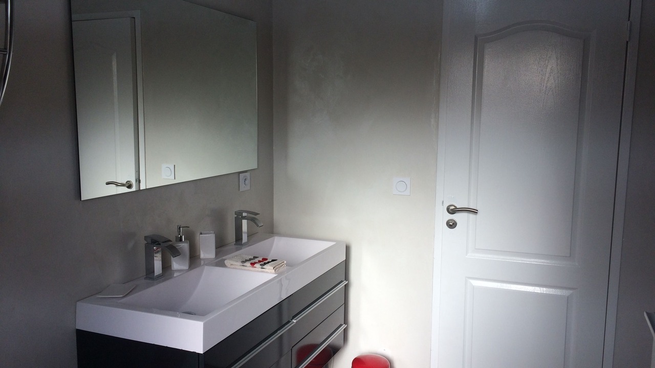 Photo of Bathroom in Chessy