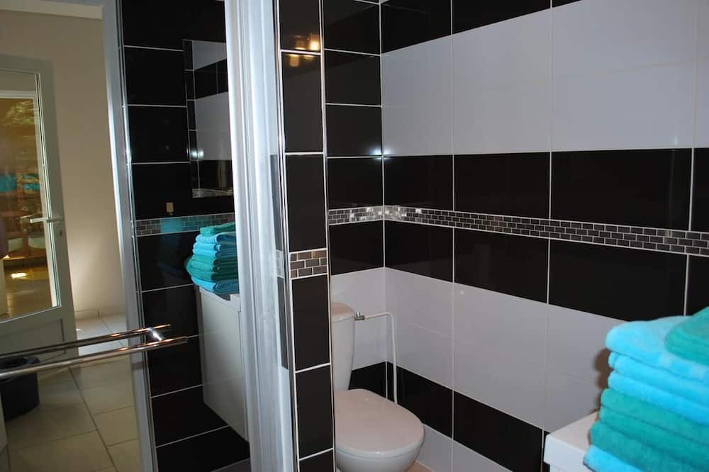 Photo of Bathroom in Saint-Cierge-sous-le-Cheylard