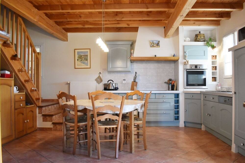 Photo of Kitchen in Lescousse