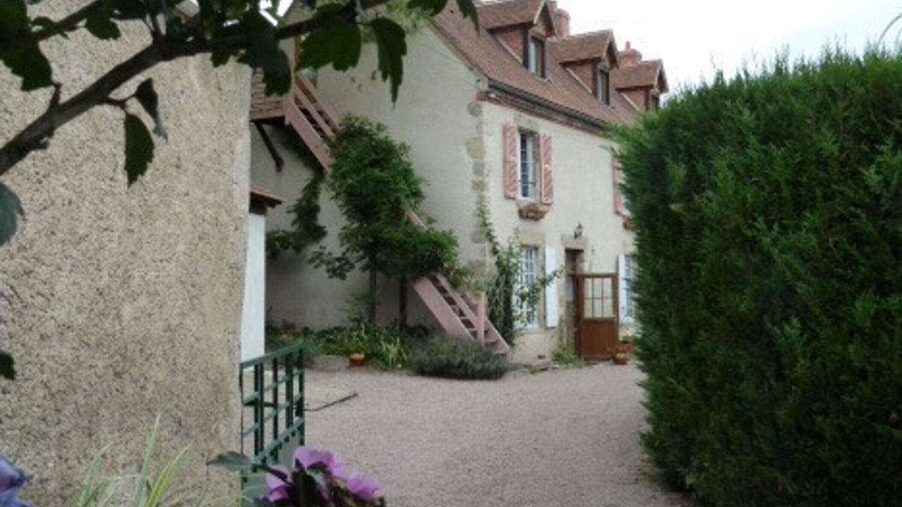 Photo of Outdoor in Trezelles