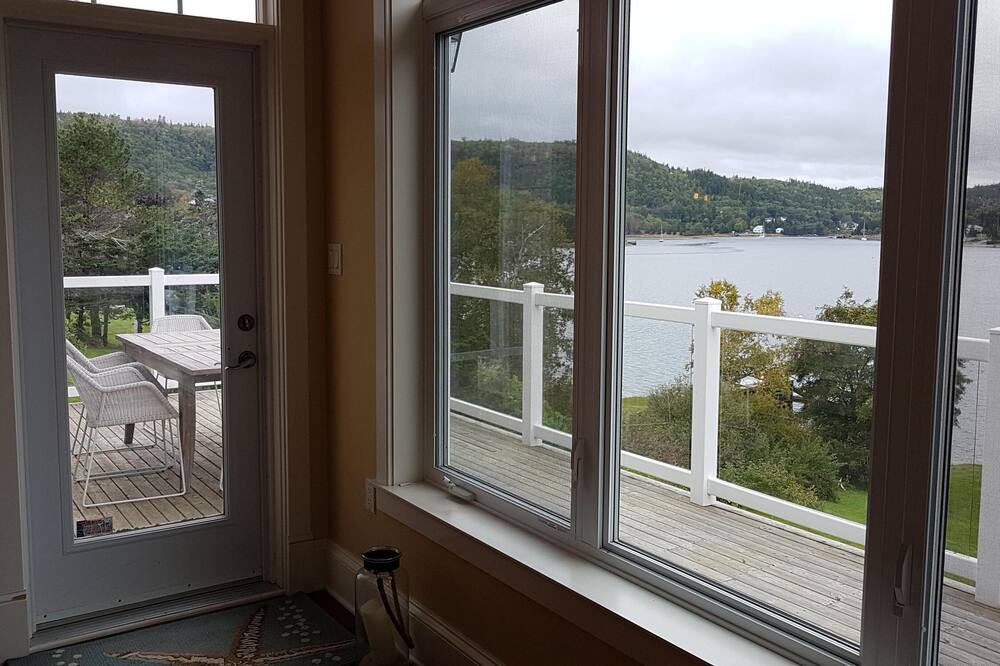 Photo of Bedroom in Masons Point