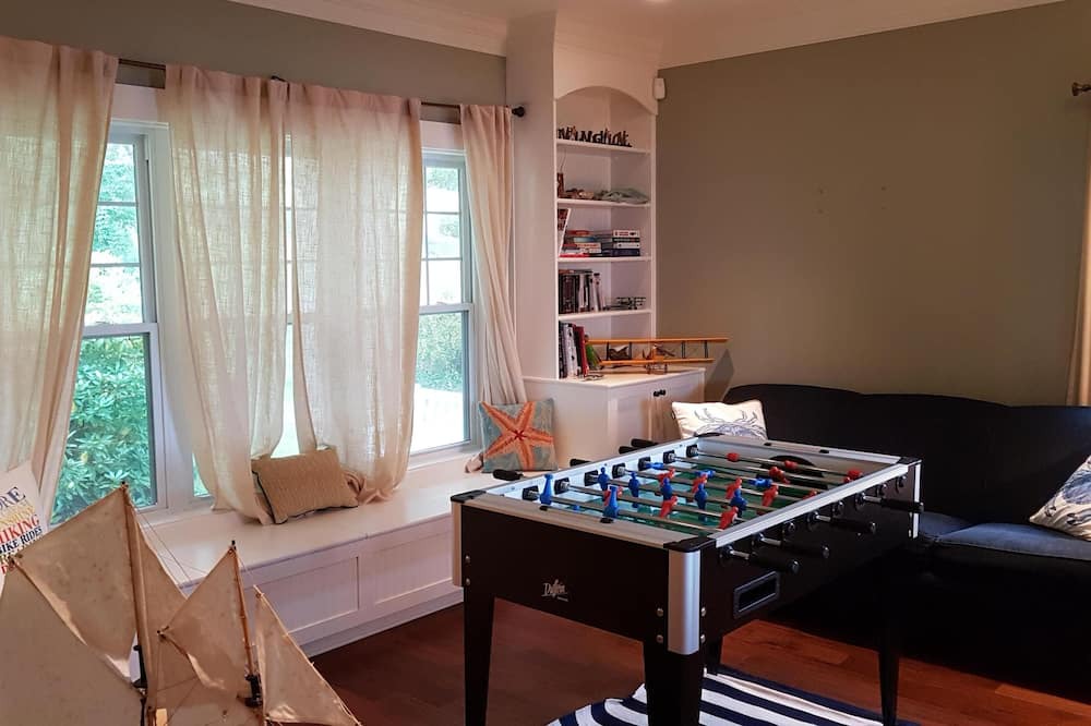 Photo of Bedroom in Masons Point