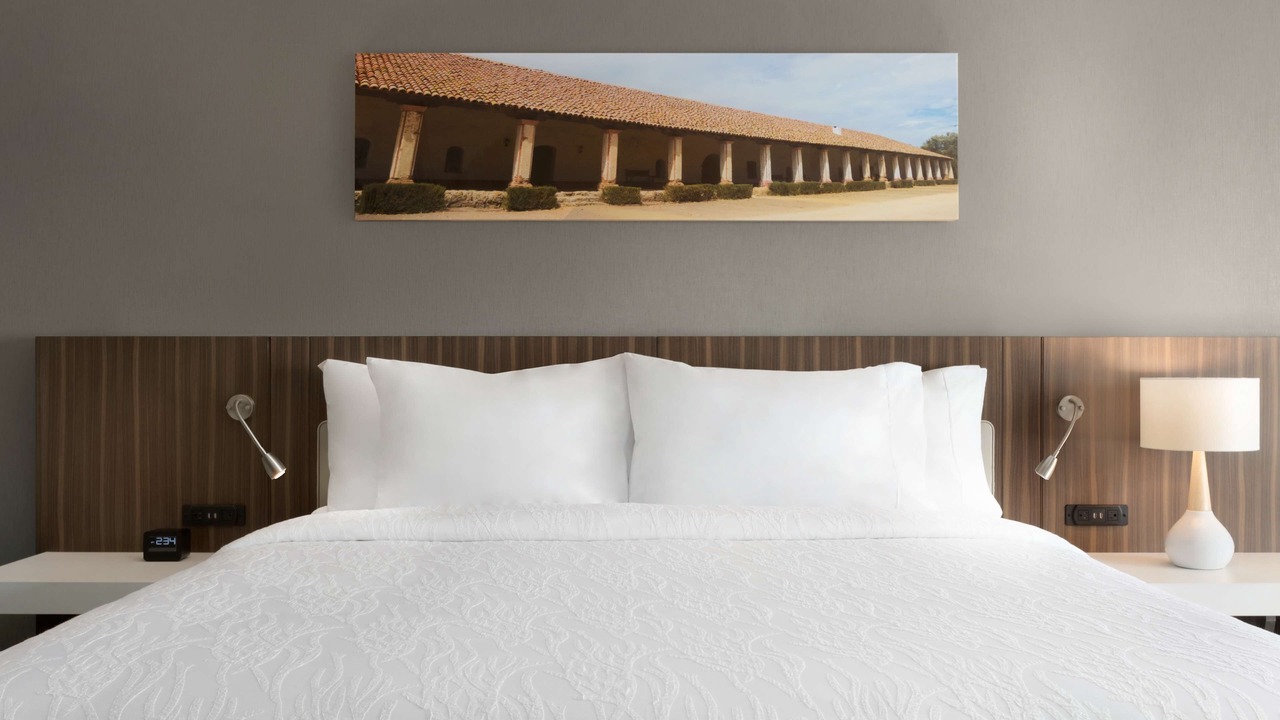 Photo of Bedroom in Lompoc