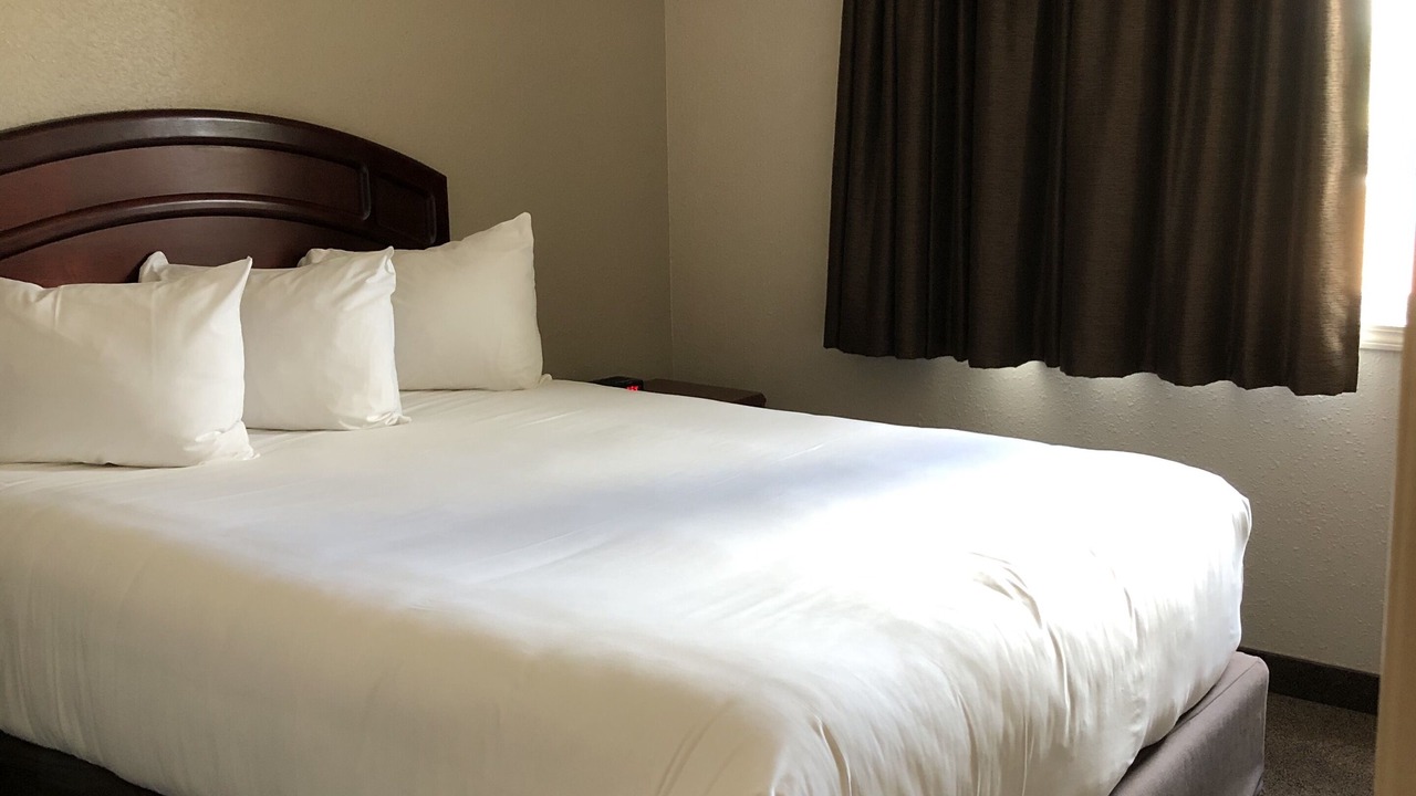 Photo of Bedroom in Wainwright