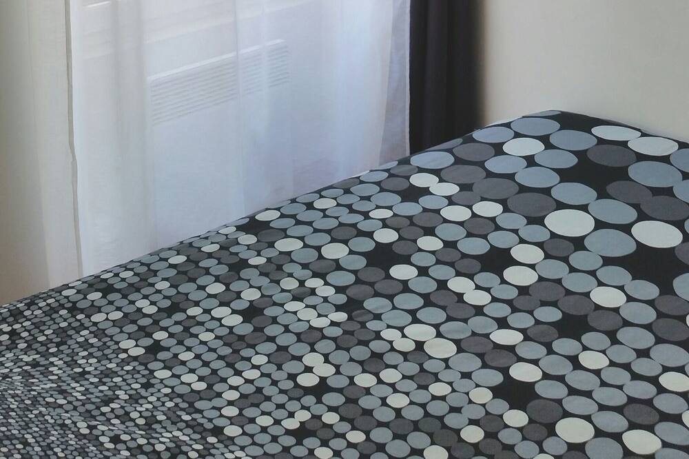 Photo of Bedroom in Le Camas