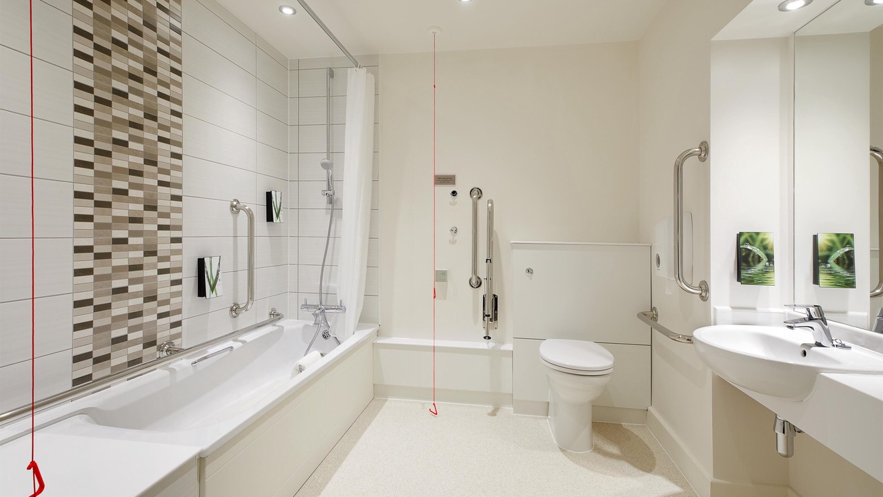 Photo of Bathroom in Runnymede