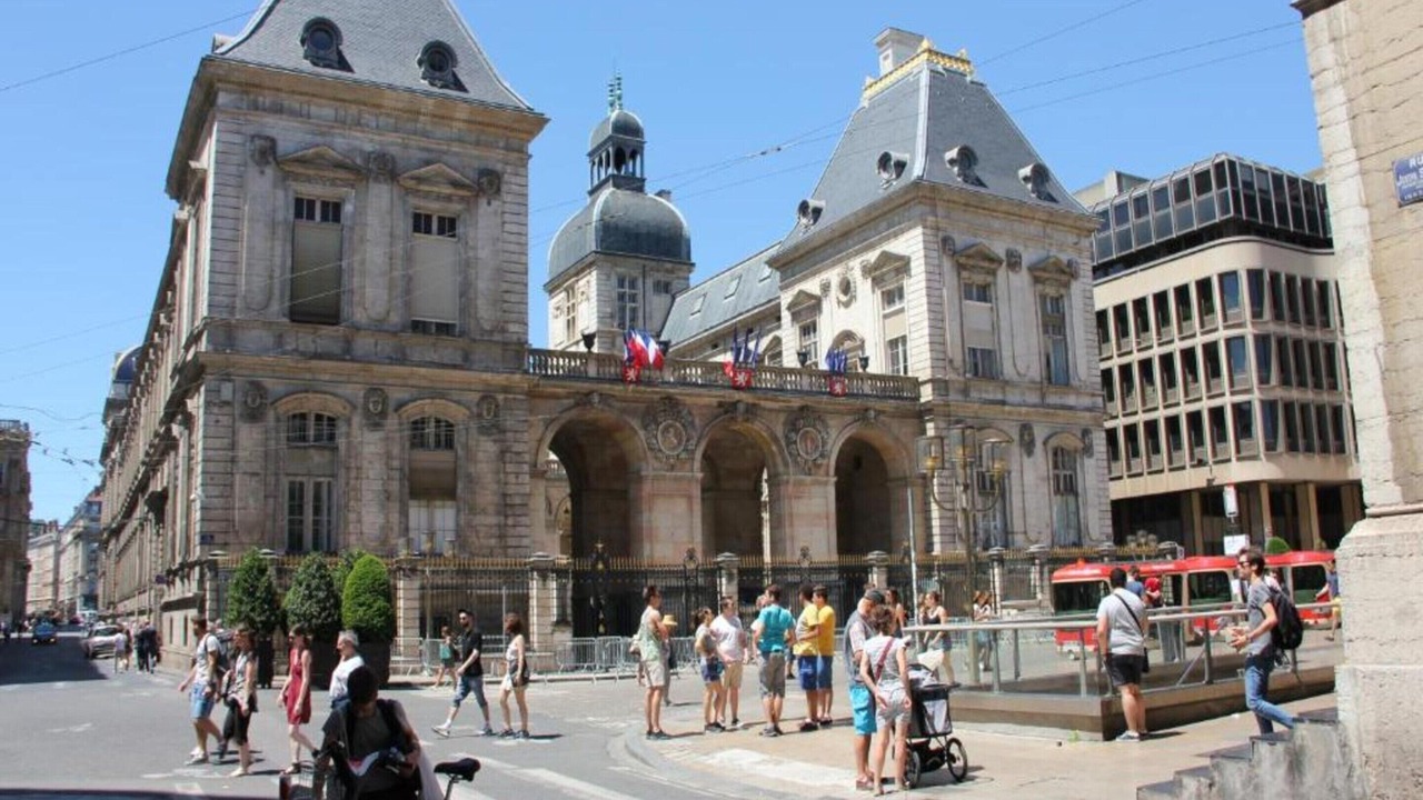 Photo of Others in Voltaire - Saint Amour