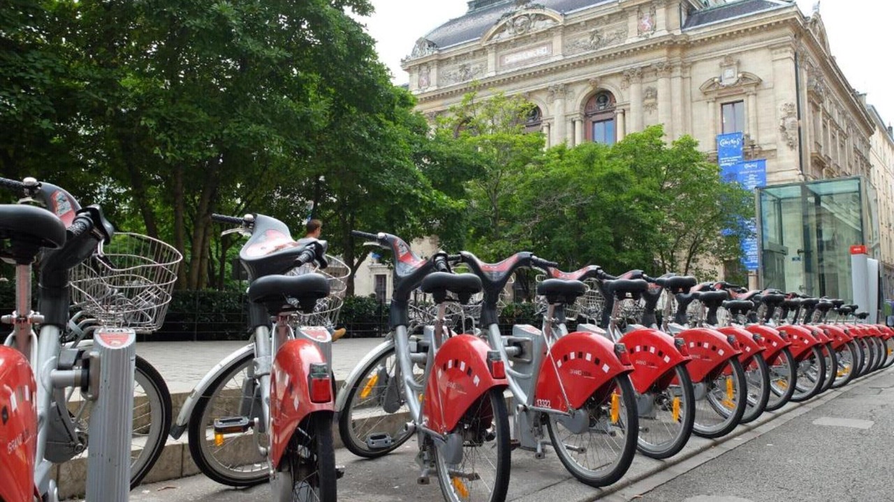 Photo of Others in Villette Gare