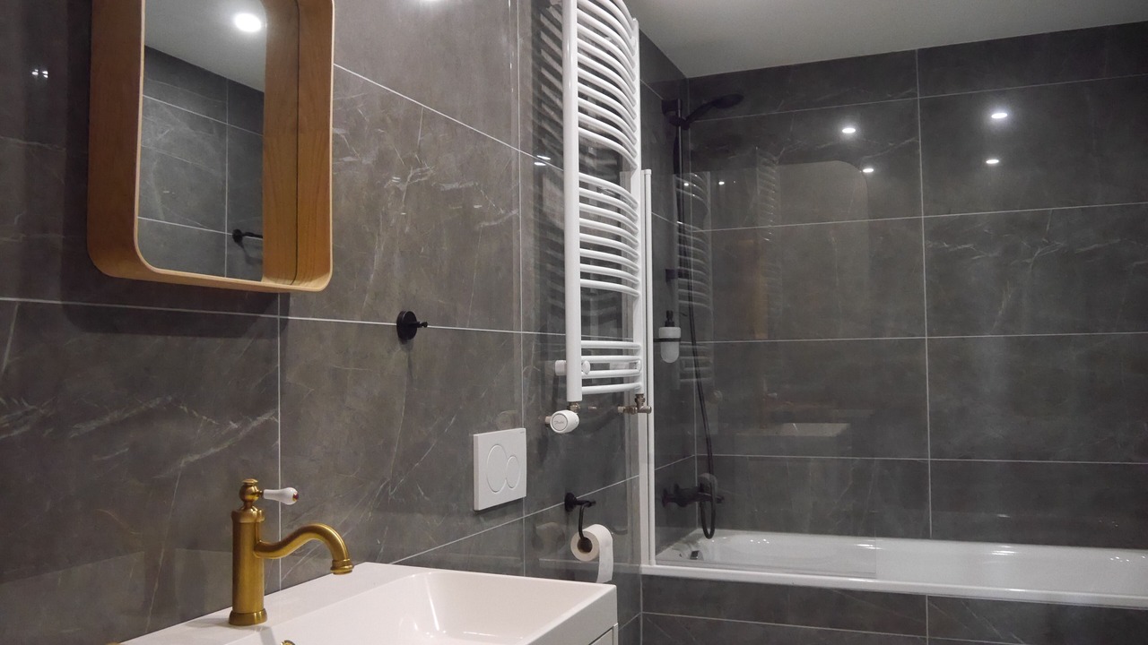 Photo of Bathroom in Marnand