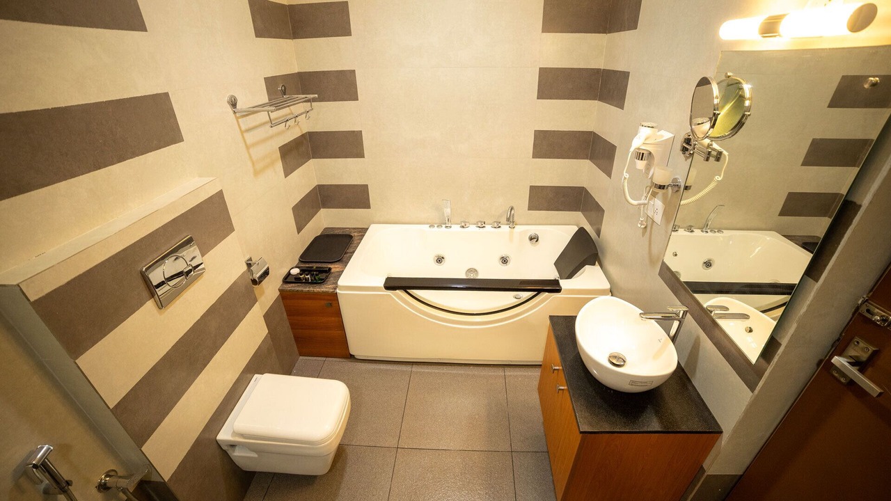 Photo of Bathroom in Munroe Island