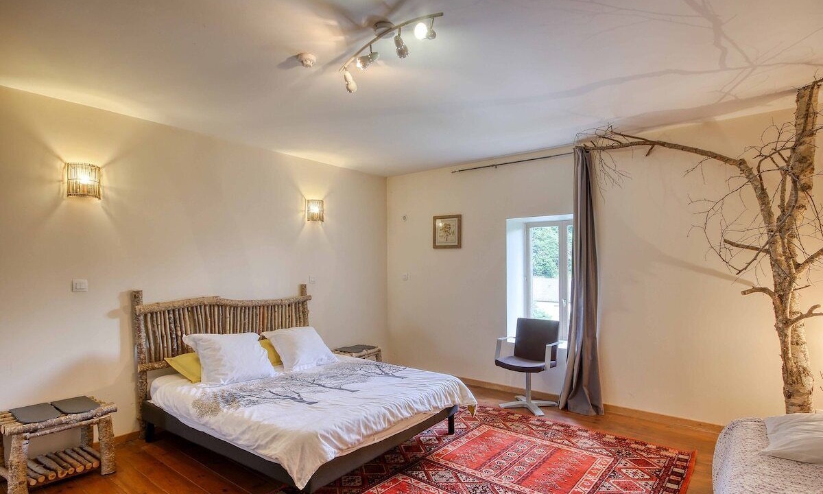 Photo of Bedroom in Orcival