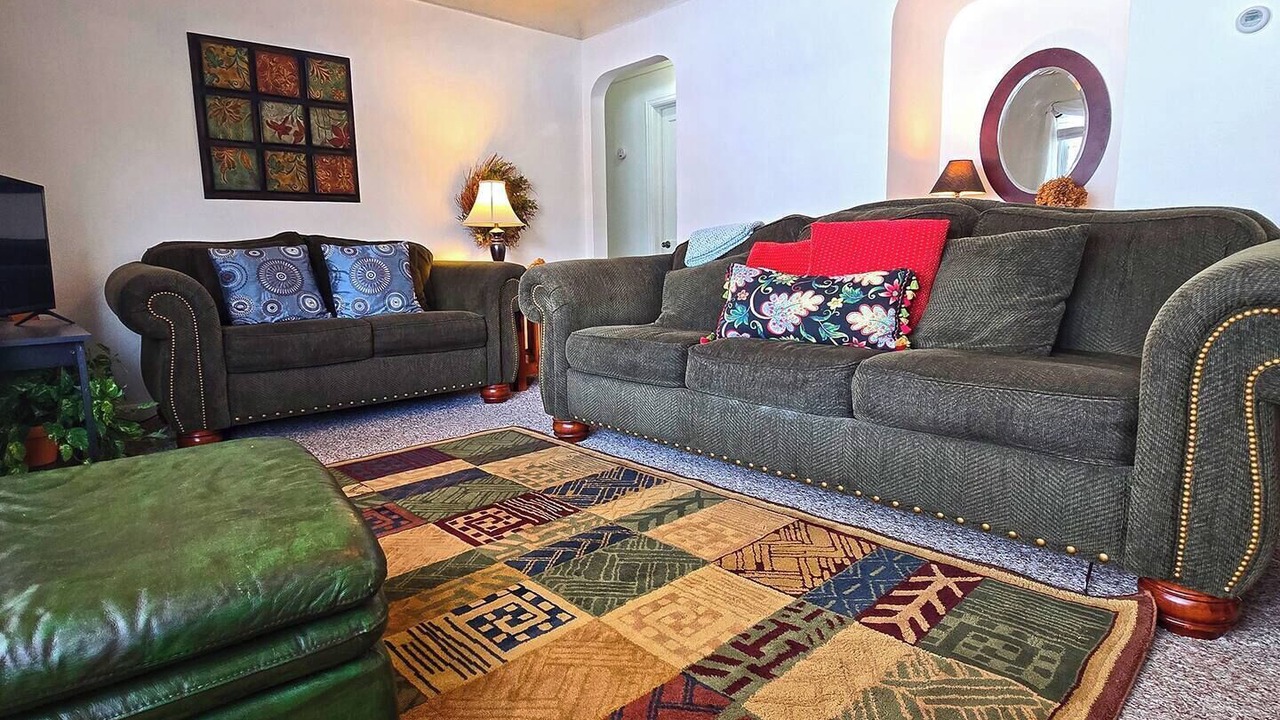 Photo of Livingroom in Fenton