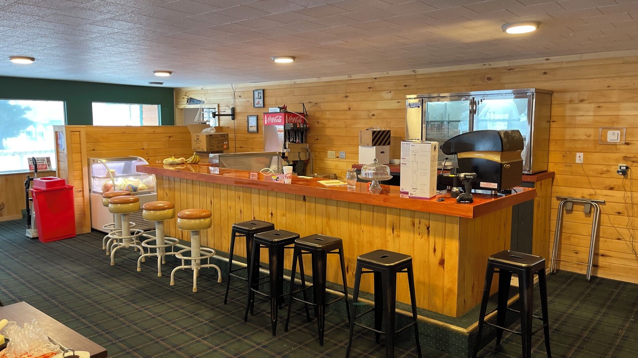Photo of Others in Grand Marais