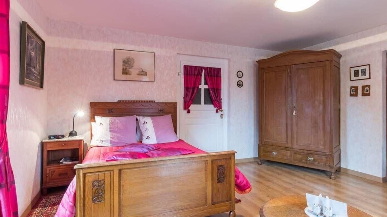 Photo of Bedroom in Plancher-Bas