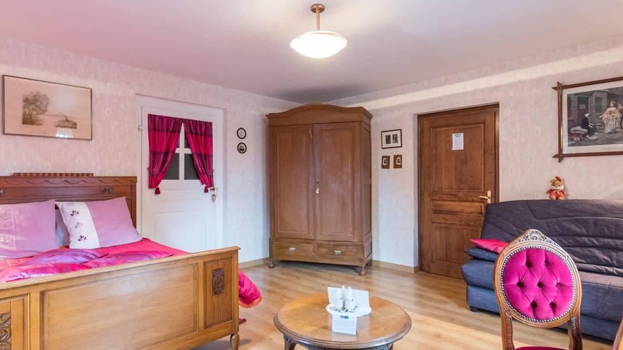 Photo of Bedroom in Plancher-Bas