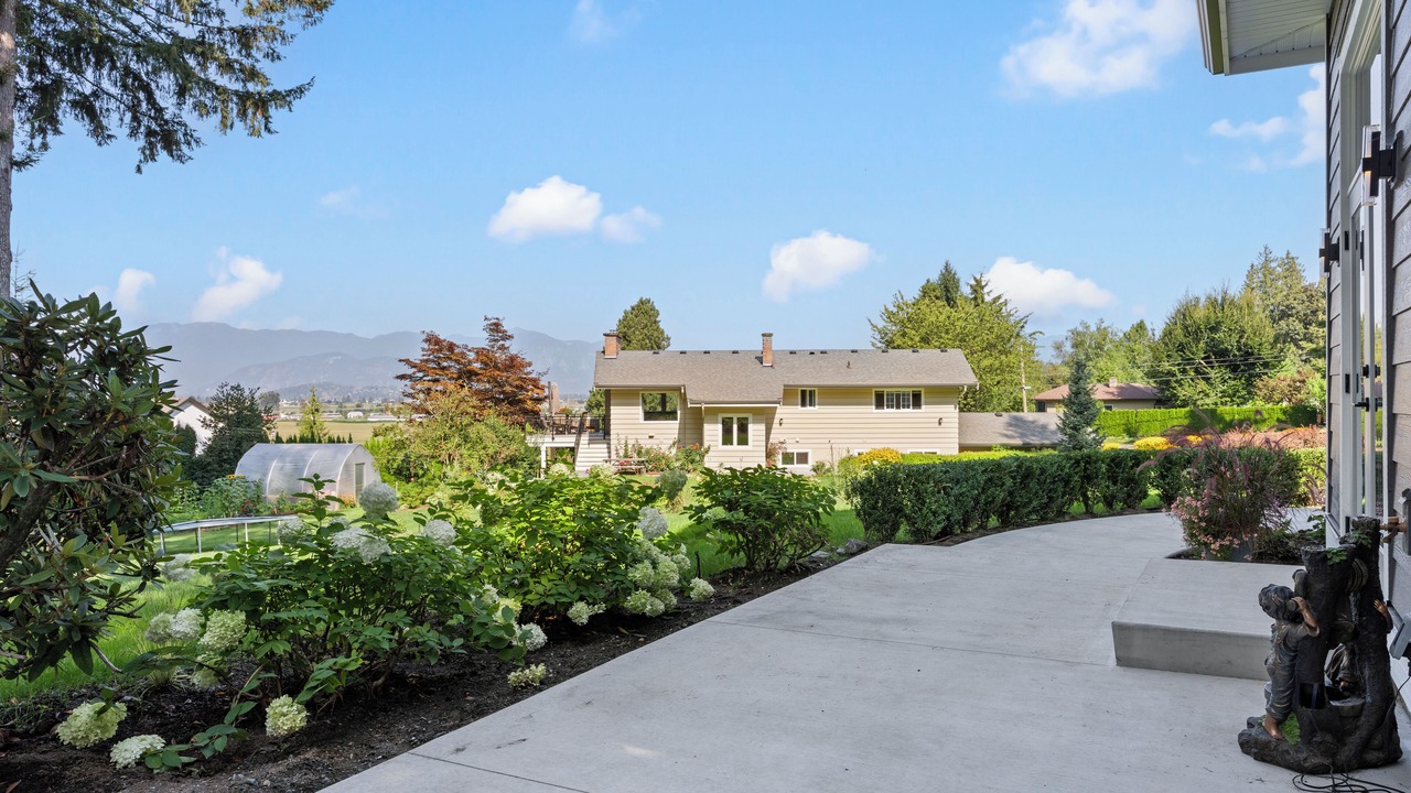 Photo of Outdoor in Eastern Hillsides