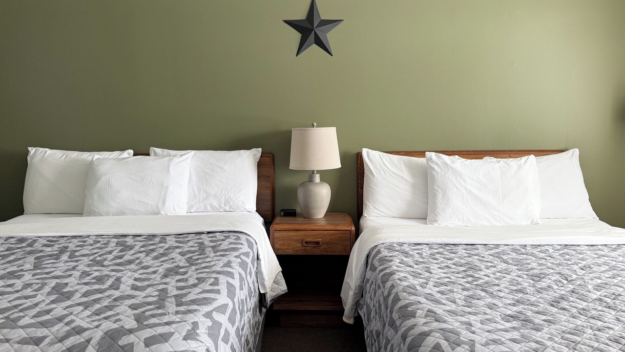 Photo of Bedroom in Newberry