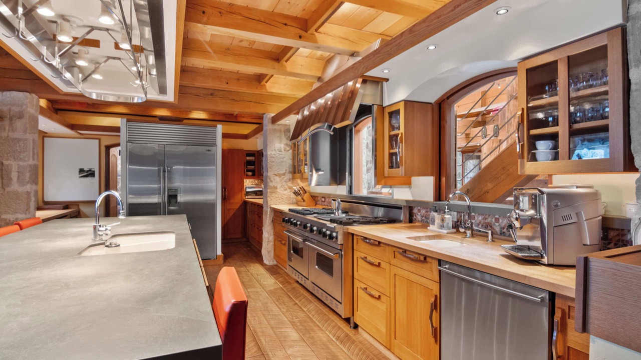Photo of Kitchen in Elk Rapids