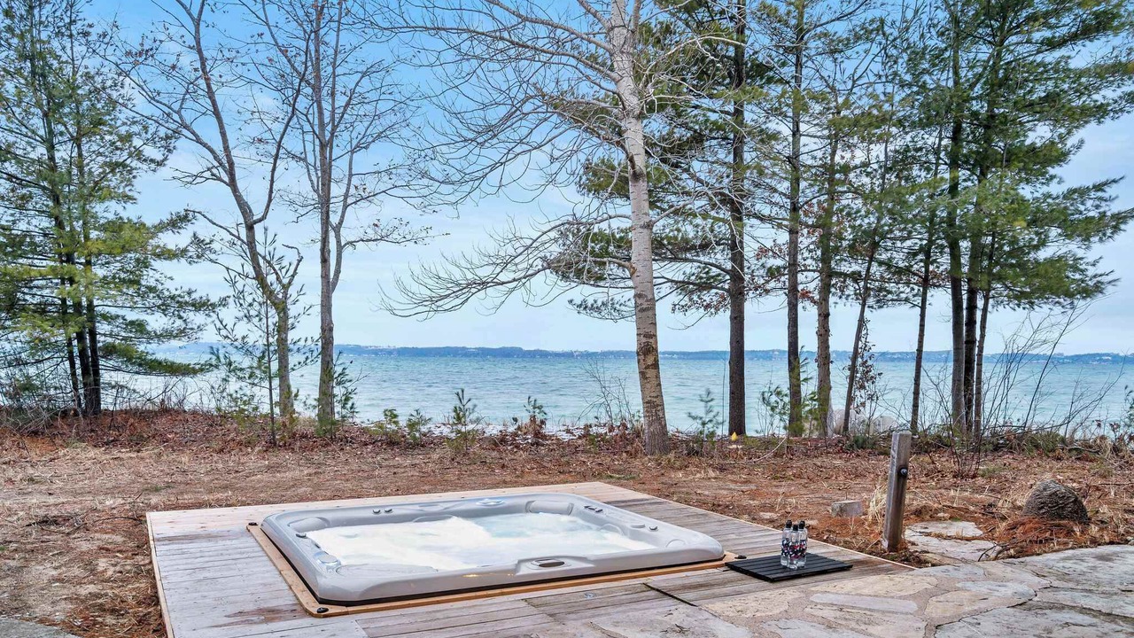 Photo of Outdoor in Elk Rapids
