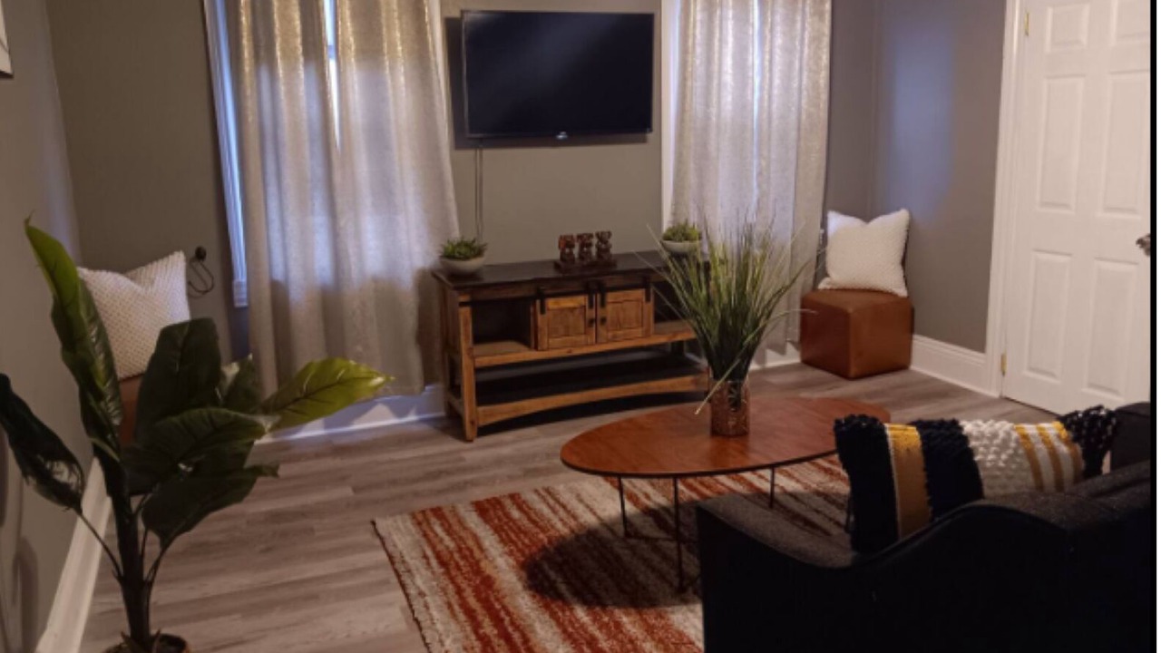 Photo of Livingroom in Federal Hill
