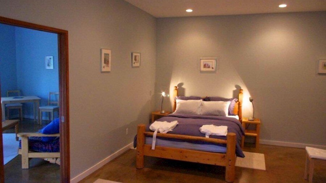 Photo of Bedroom in Okanagan-Similkameen