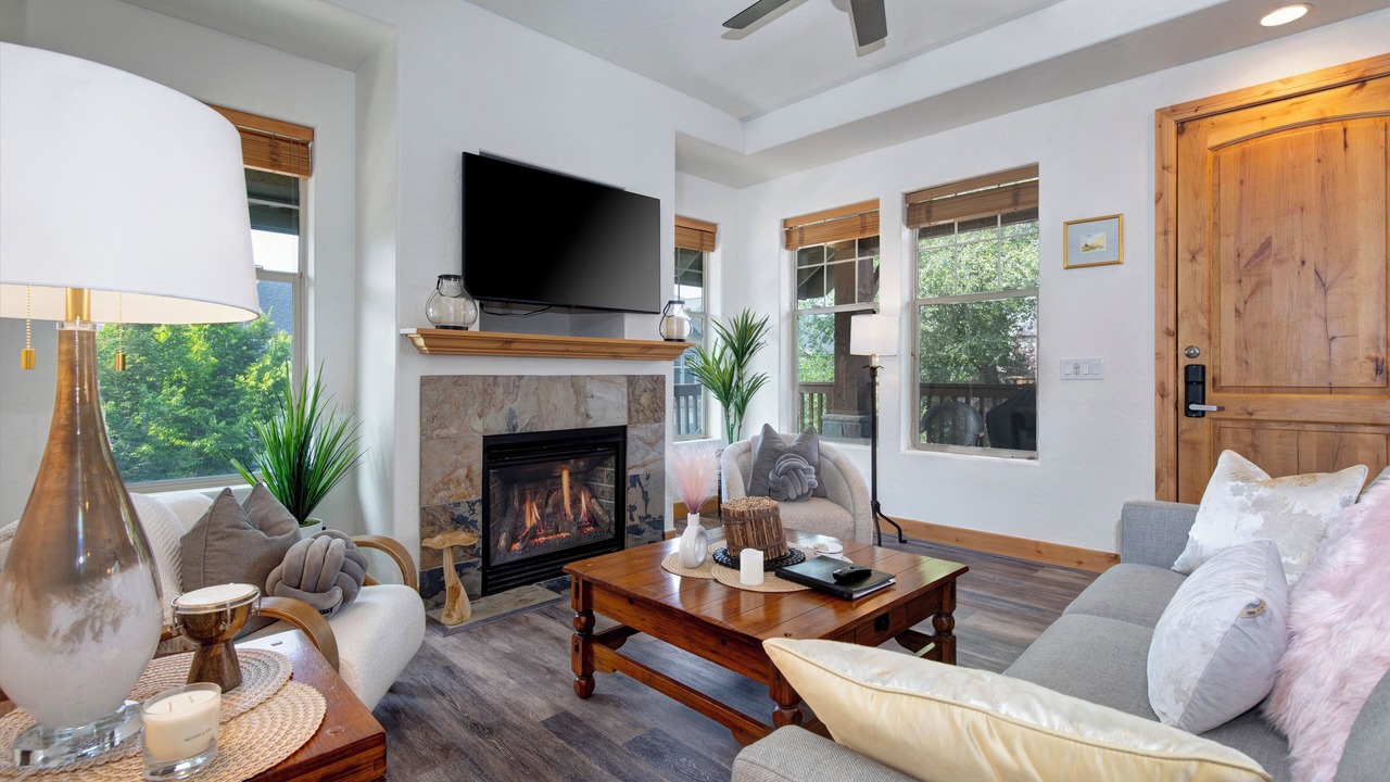 Photo of Livingroom in Bear Hollow Village