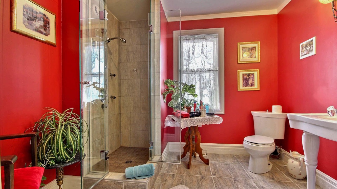 Photo of Bathroom in North Dundas