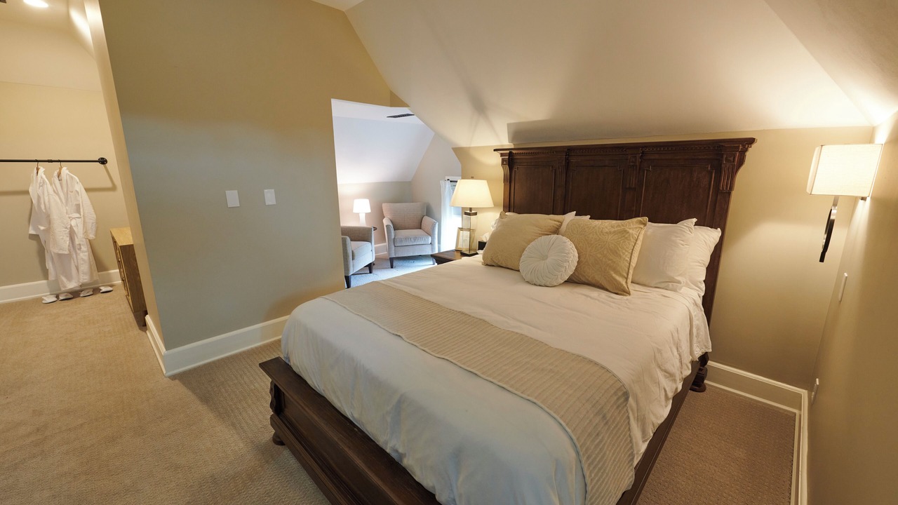 Photo of Bedroom in Oconomowoc