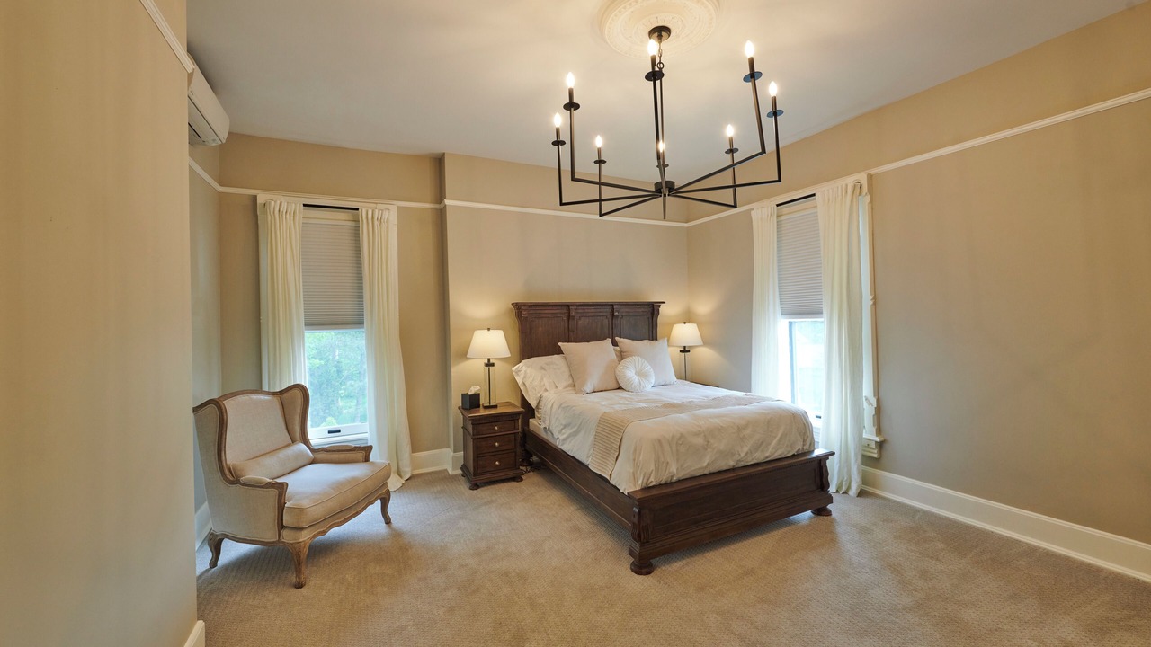 Photo of Bedroom in Oconomowoc