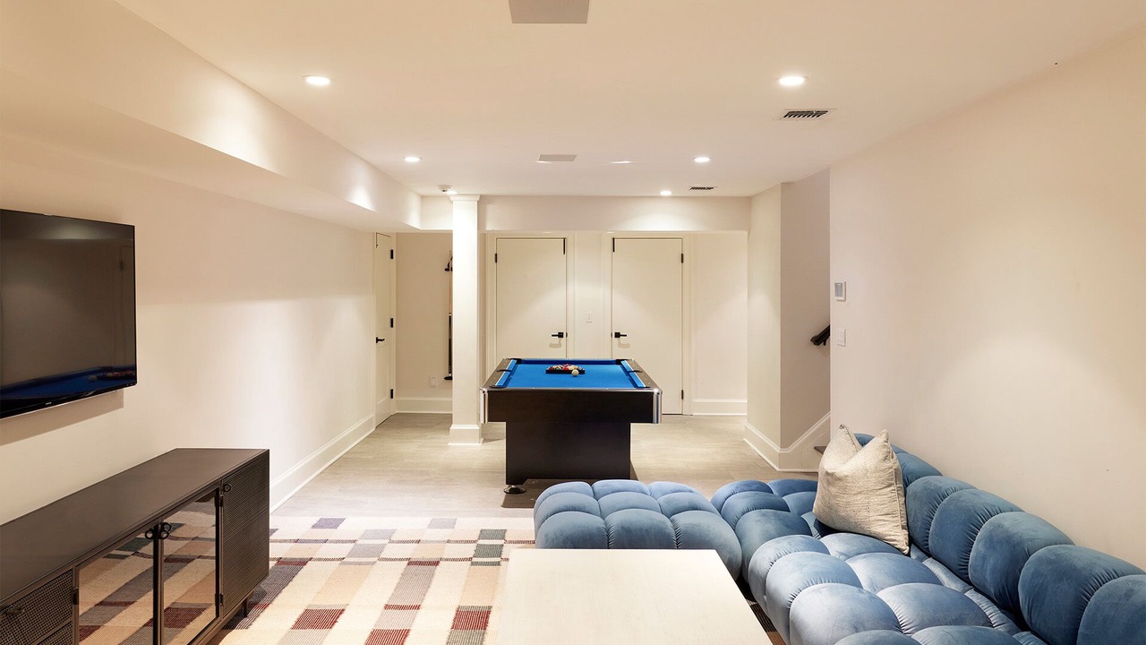 Photo of Livingroom in Wainscott