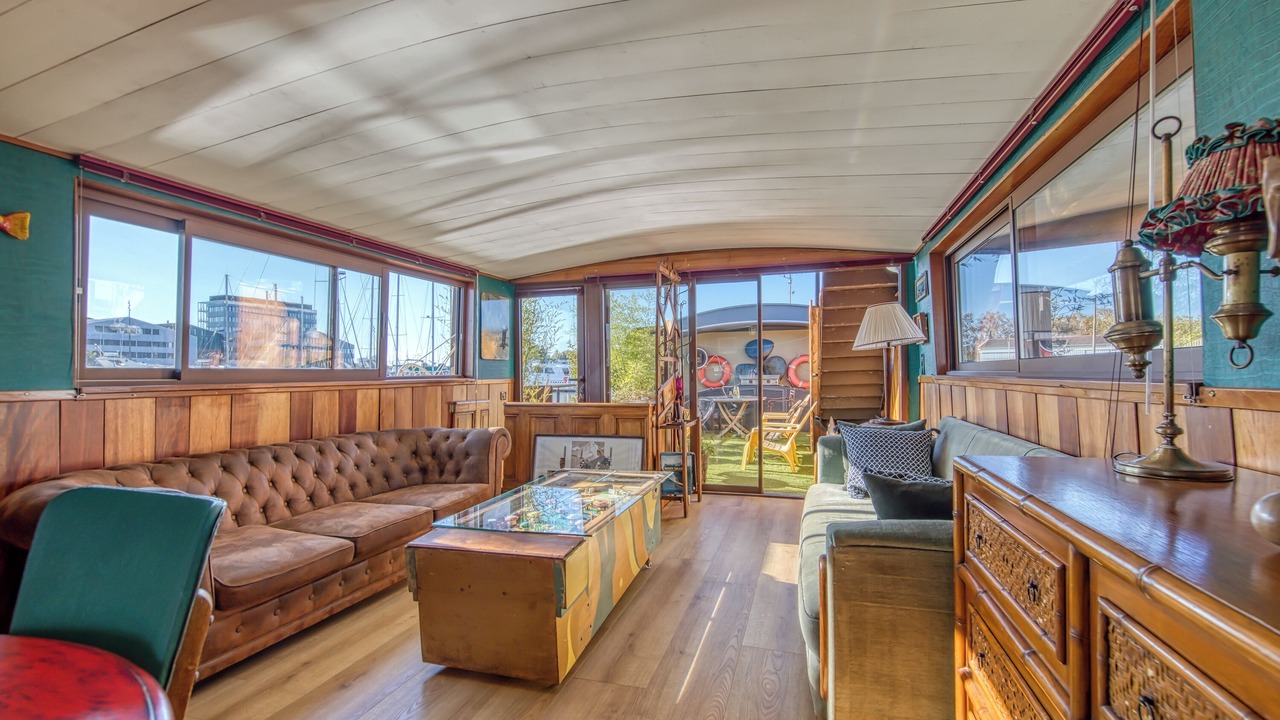Photo of Livingroom in Bassins a Flot