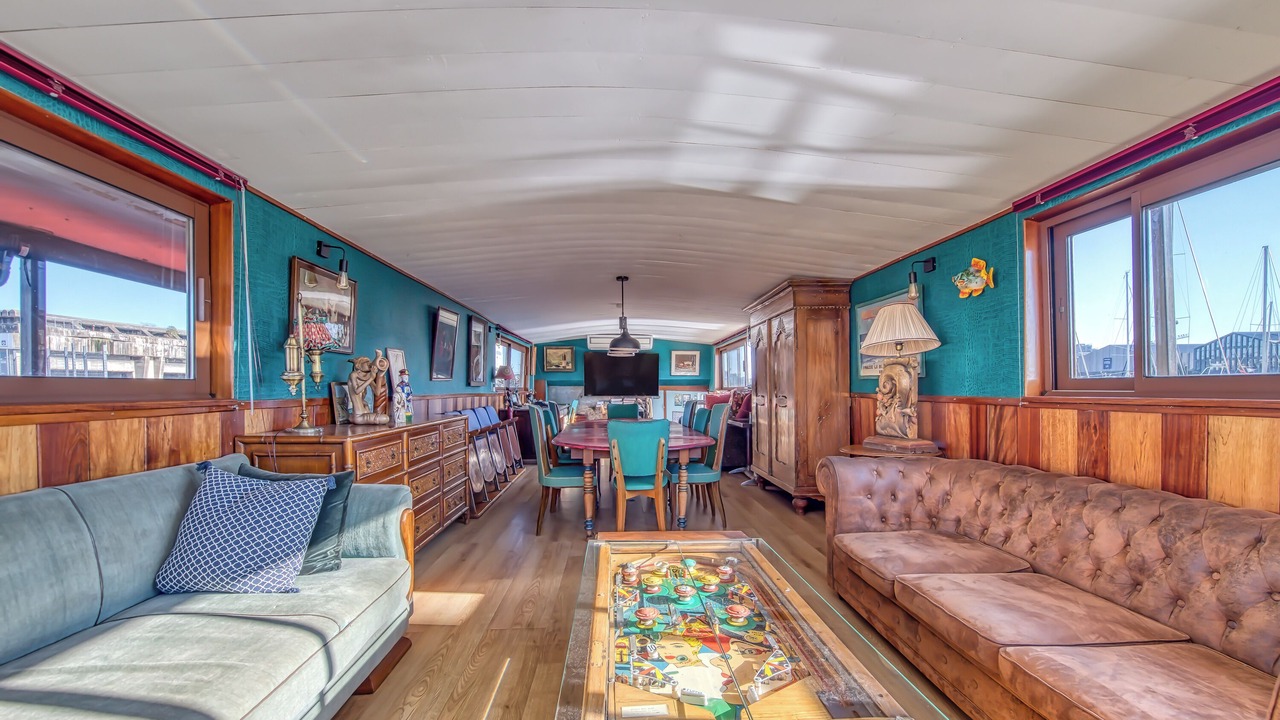 Photo of Livingroom in Bassins a Flot