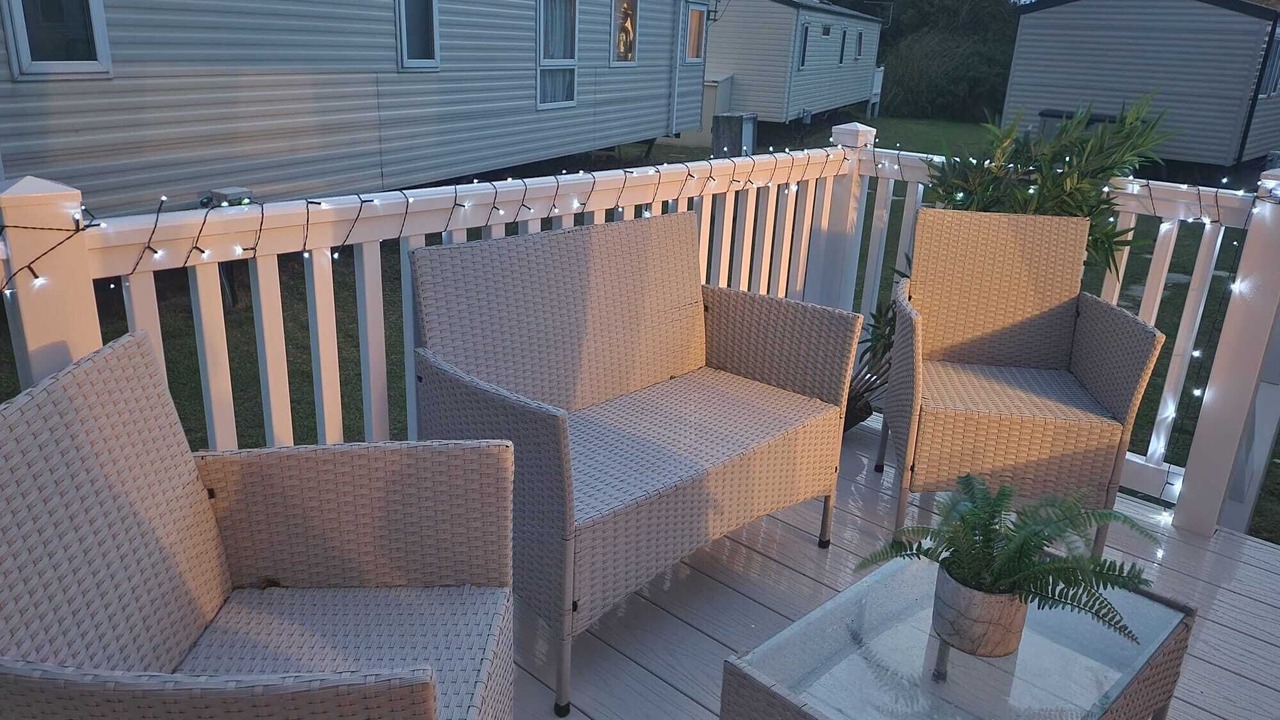 Photo of Patio Balcony in St Margaret's at Cliffe