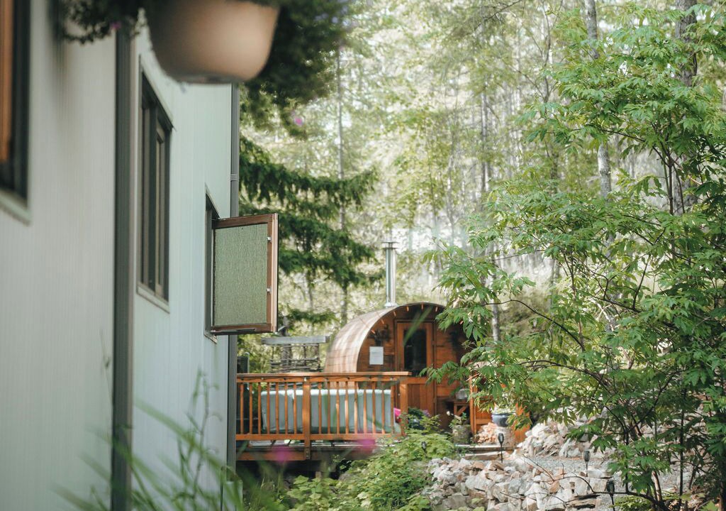 Photo of Others in Kaslo