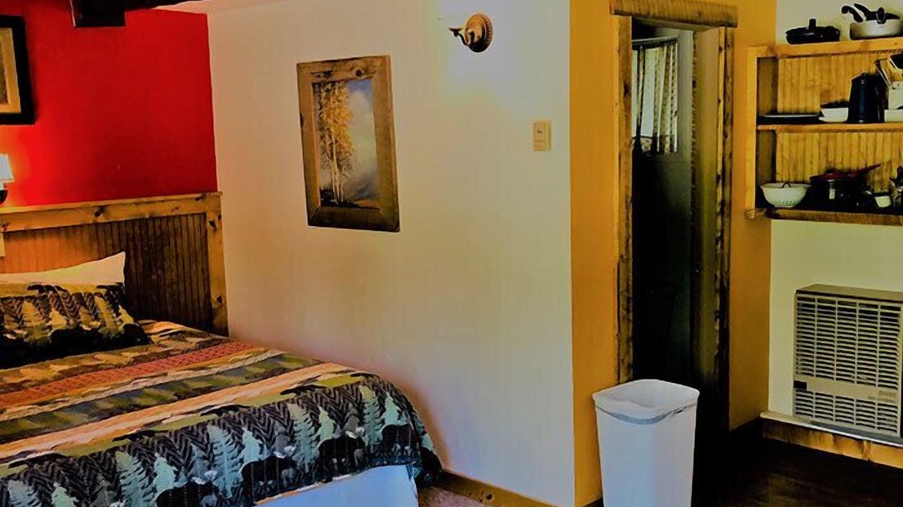 Photo of Bedroom in Silver Gate