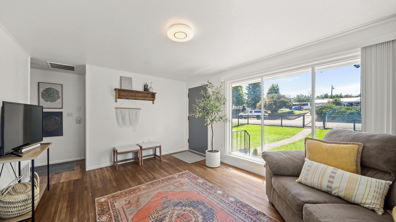 Photo of Livingroom in Lewiston
