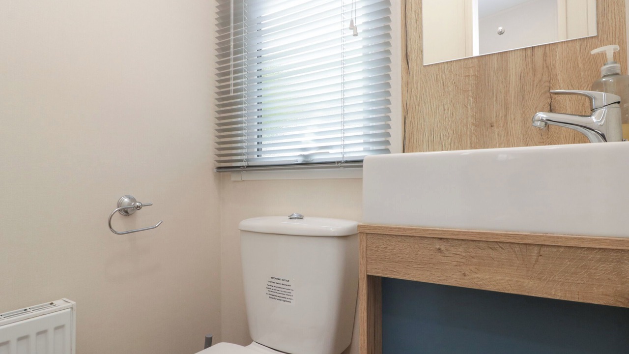 Photo of Bathroom in Reighton
