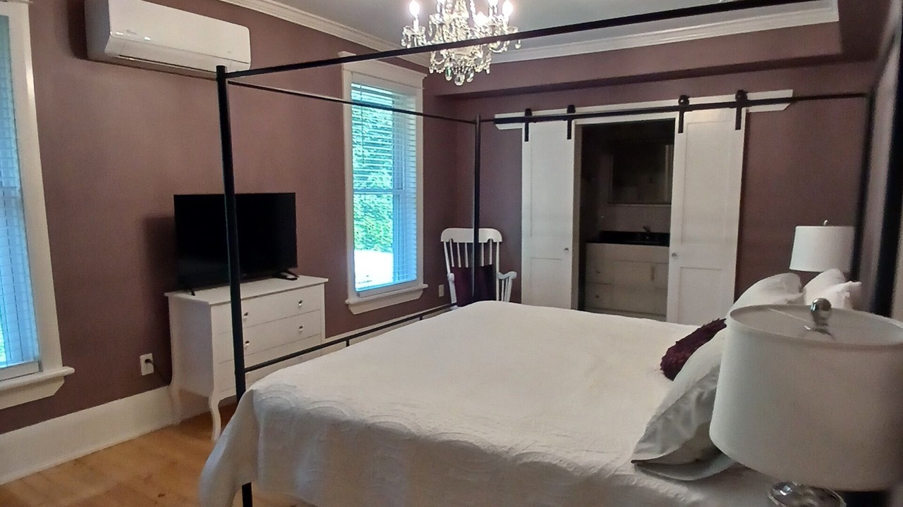 Photo of Bedroom in Bala